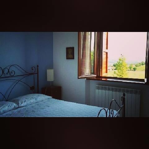 Casale Il Cerqueto Bed and Breakfast San Severino Marche Værelse billede