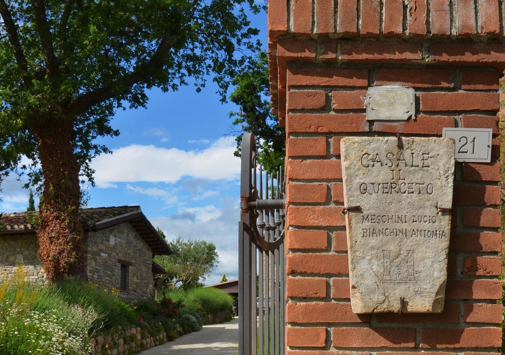 Casale Il Cerqueto Bed and Breakfast San Severino Marche Eksteriør billede